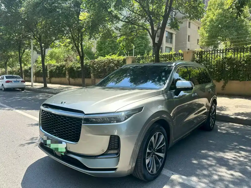 Li Auto Li ONE — миниатюра 3