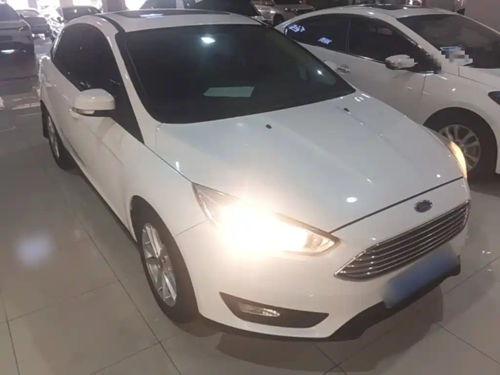 Ford Focus — миниатюра 4