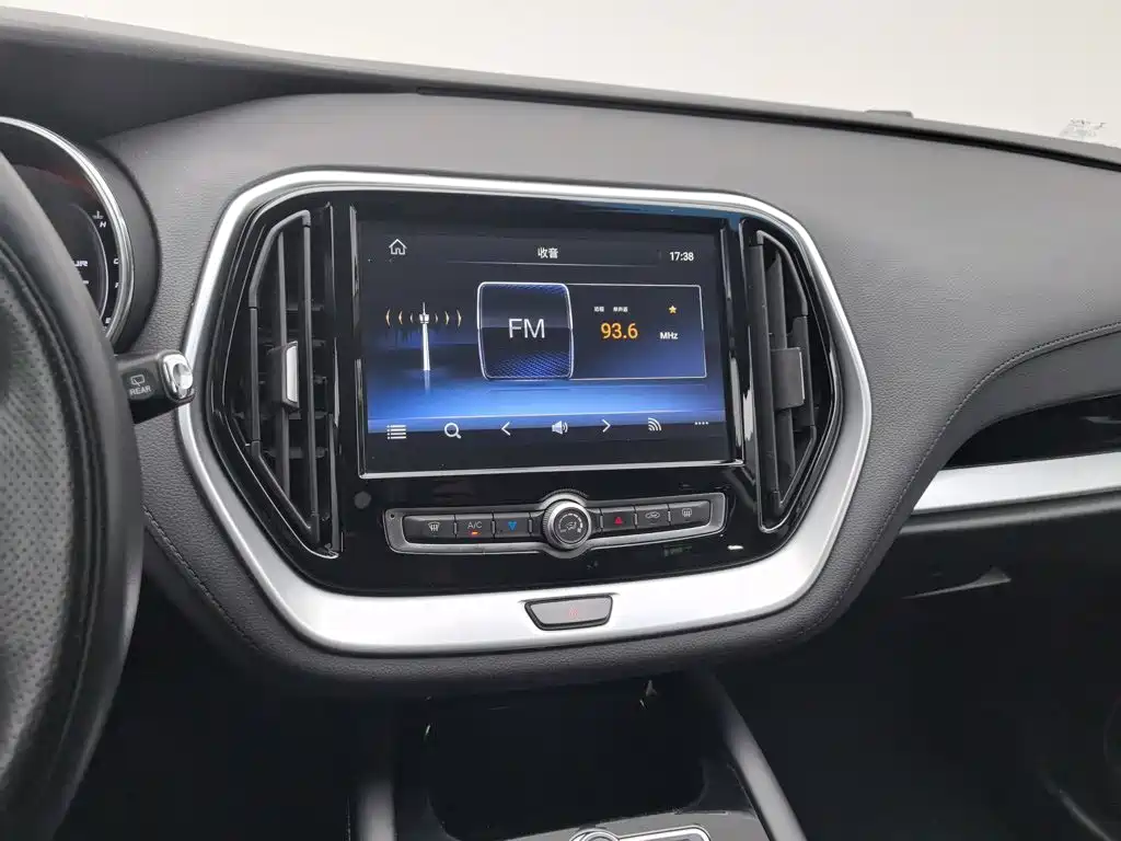 Jetour X70 — миниатюра 12