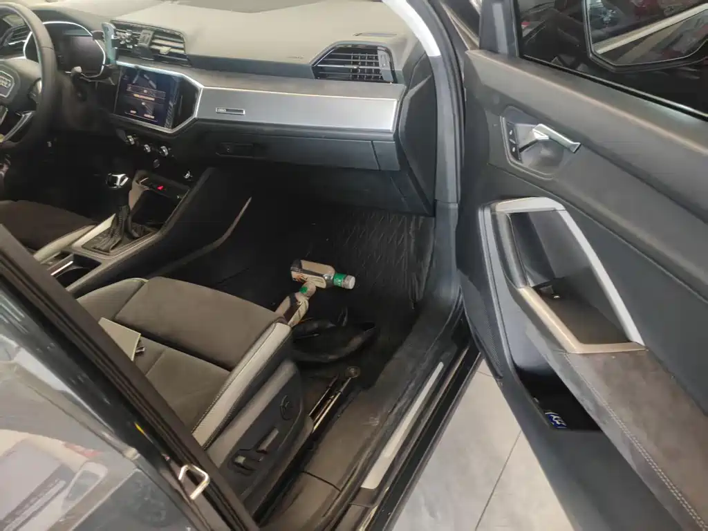 Audi Q3 — миниатюра 9