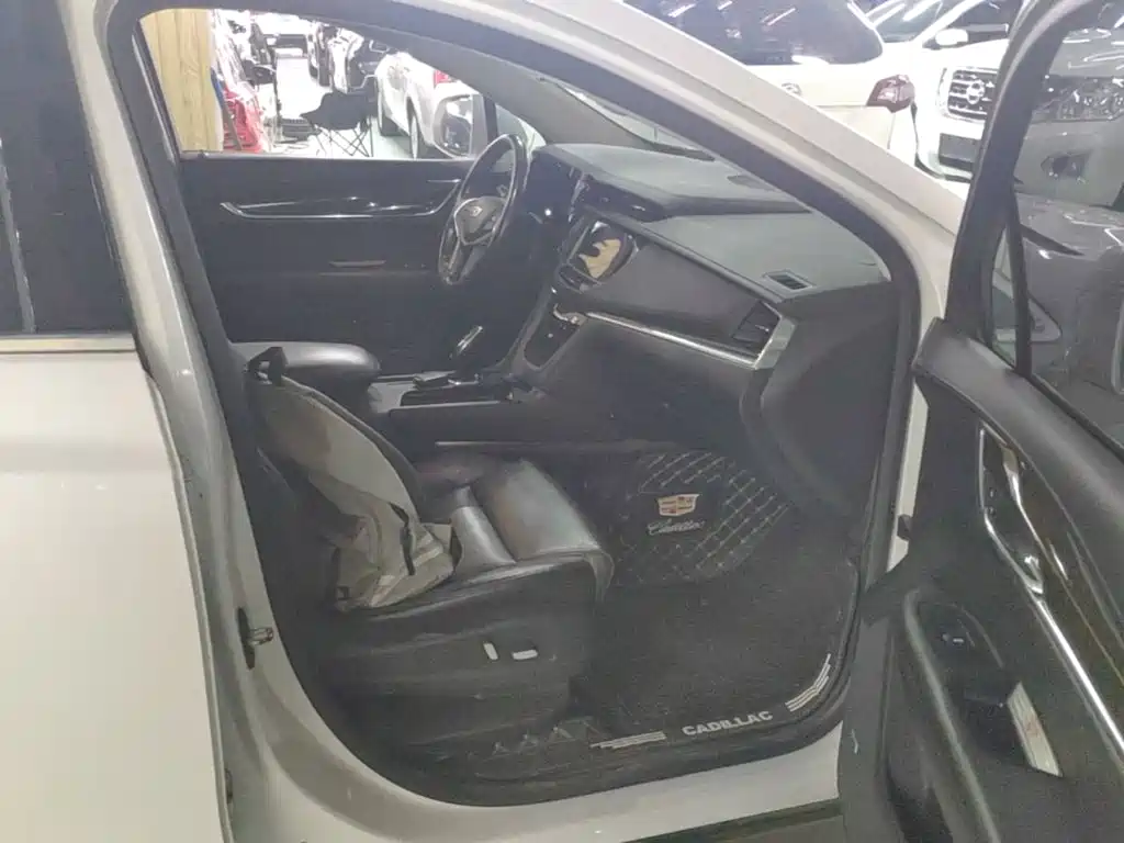 Cadillac XT5 — миниатюра 25