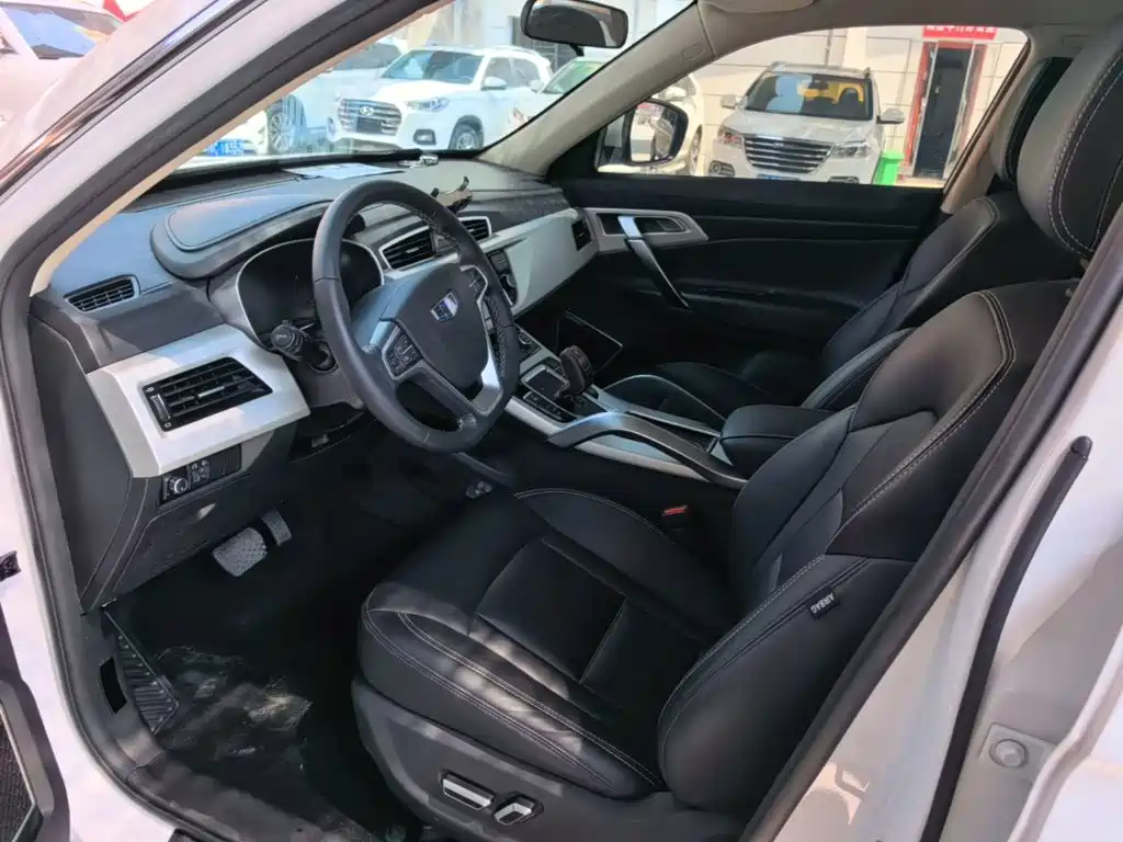 Geely Boyue — миниатюра 15