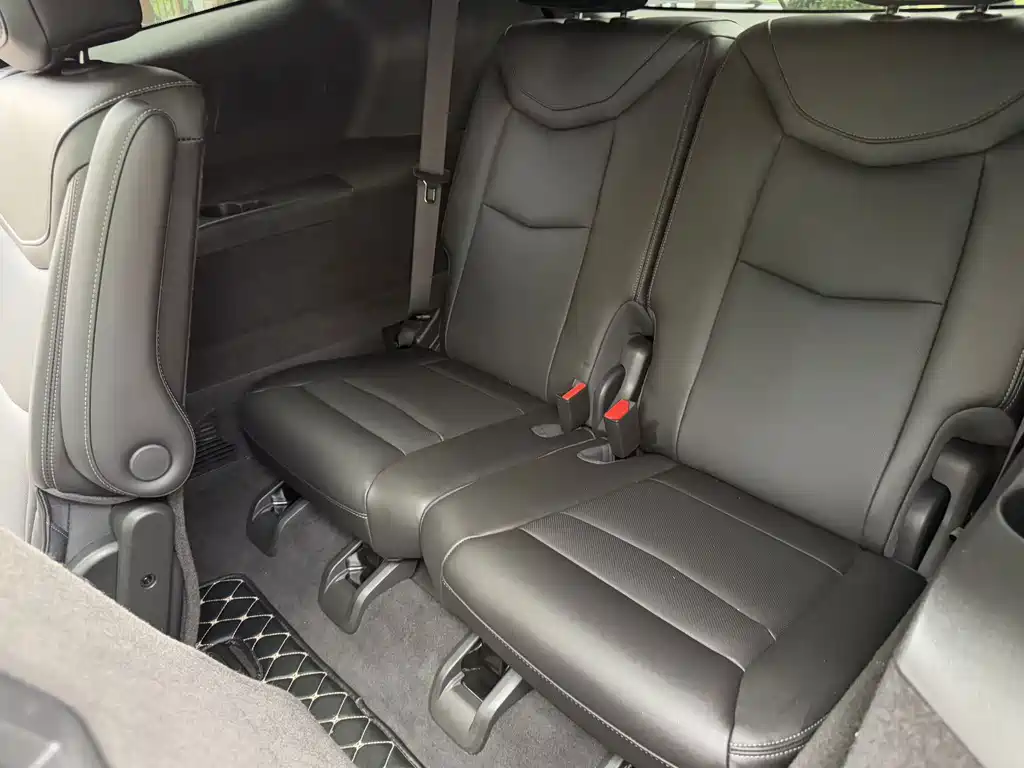 Cadillac XT6 — миниатюра 32