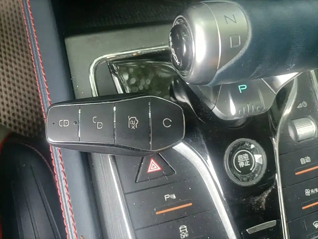 BYD Yuan Plus — миниатюра 9