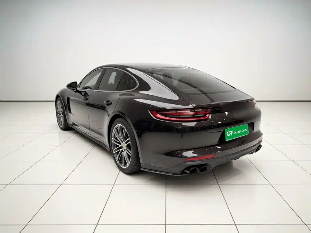 Porsche Panamera — миниатюра 4