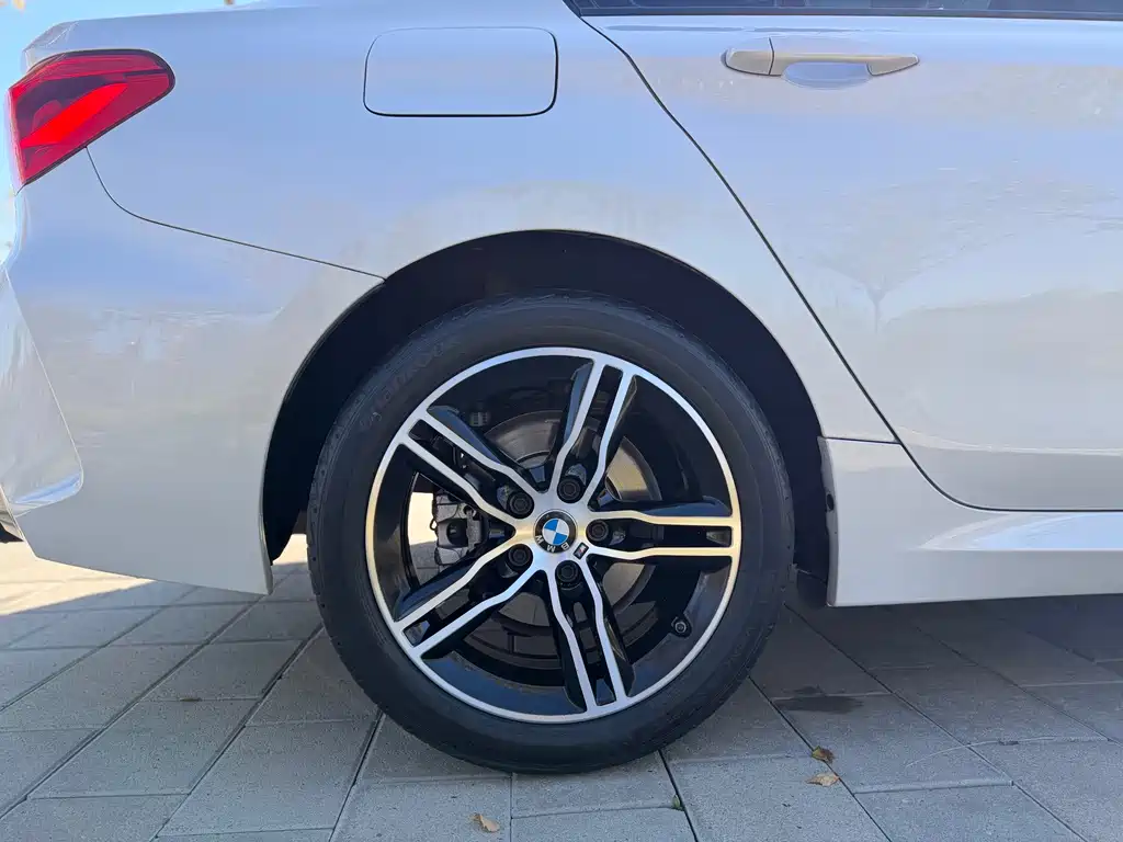 BMW 1 Series — миниатюра 17
