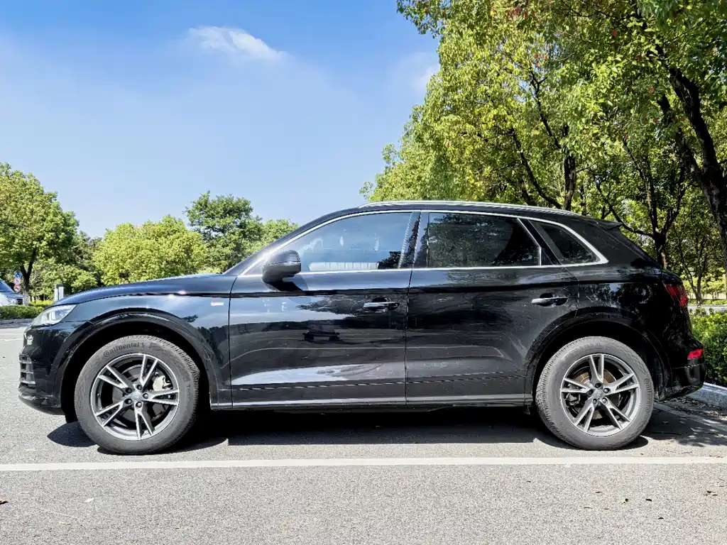 Audi Q5L — миниатюра 12