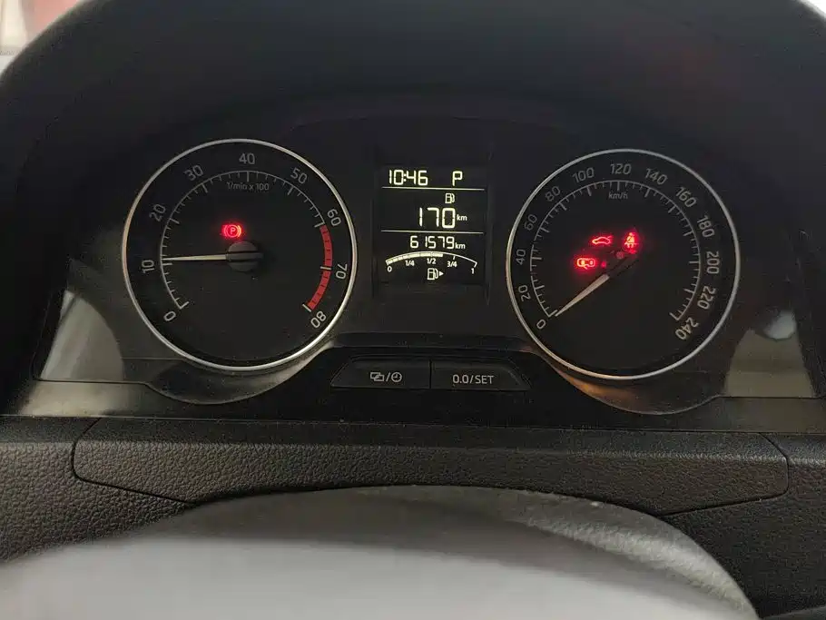 Skoda Rapid Spaceback — миниатюра 14