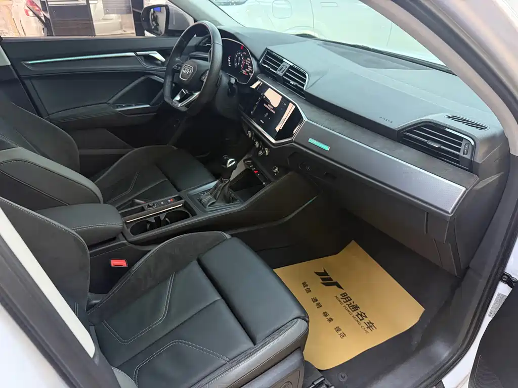 Audi Q3 Sportback — миниатюра 9