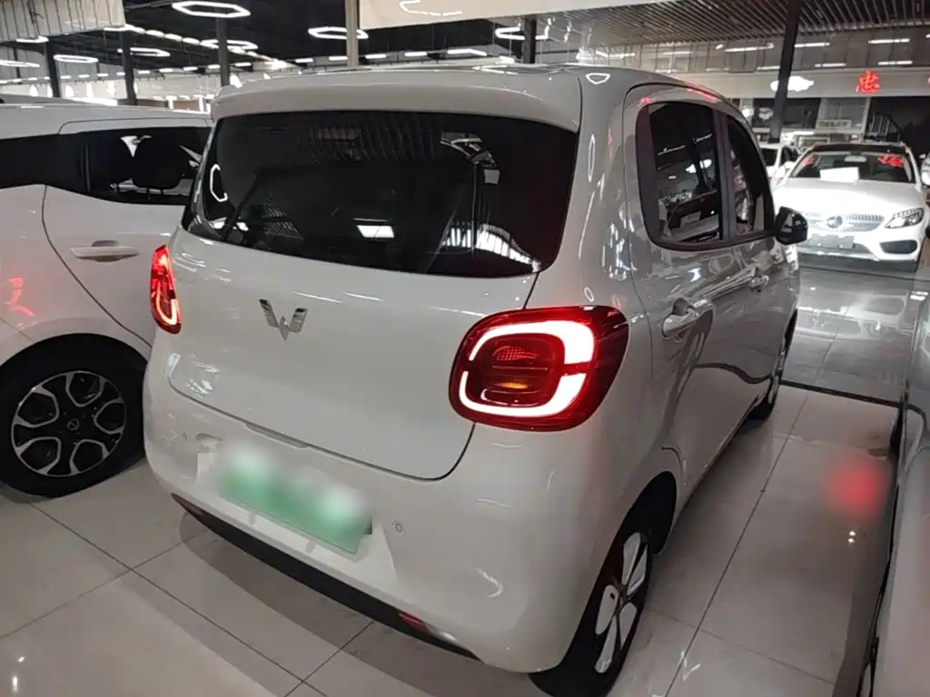 Wuling MINIEV — миниатюра 7