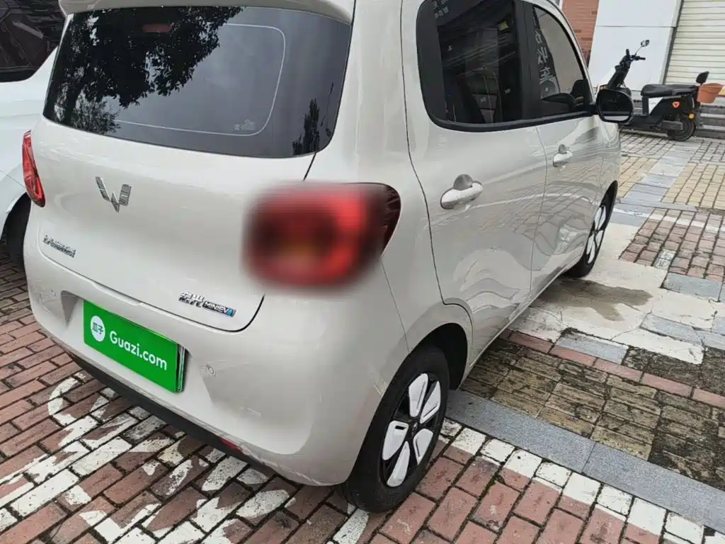 Wuling MINIEV — миниатюра 8