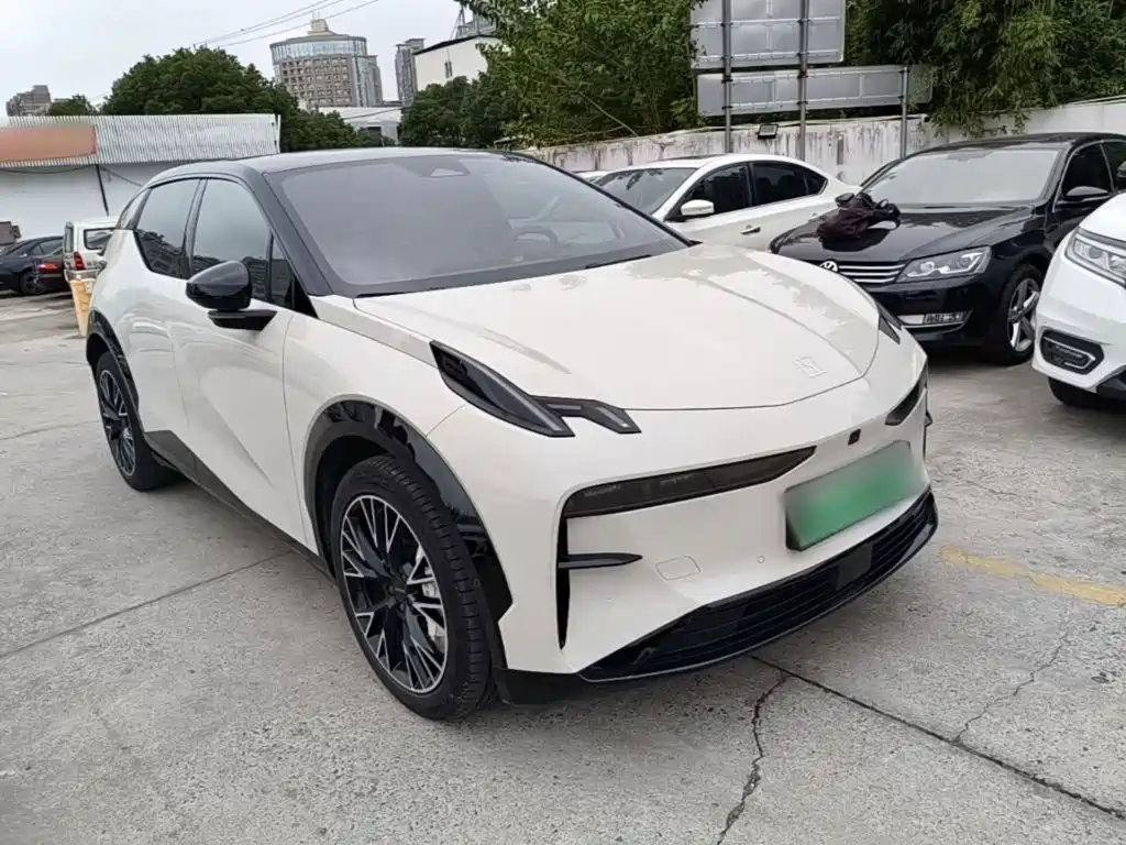 Zeekr X — миниатюра 4