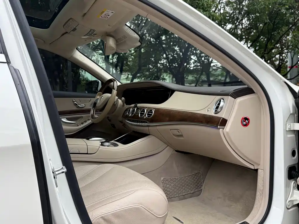 Mercedes-Benz S-Class — миниатюра 9
