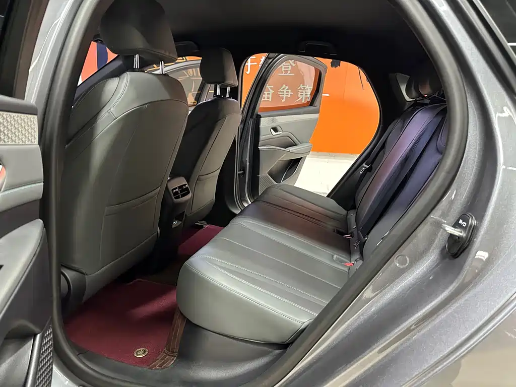 BYD Qin PLUS — миниатюра 8