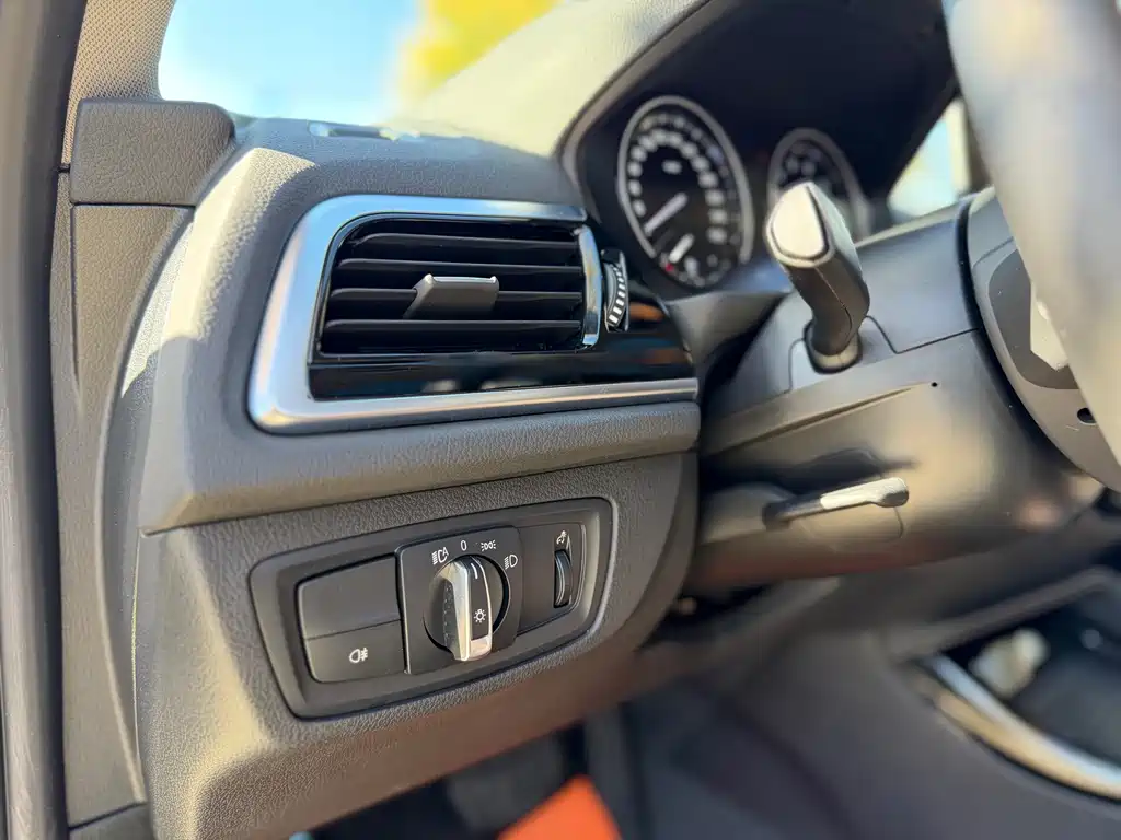 BMW 1 Series — миниатюра 14