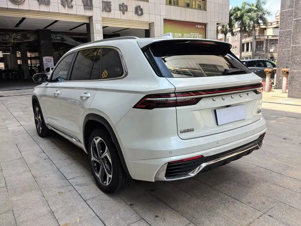 Geely Xingyue L — миниатюра 3