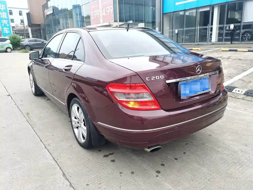 Mercedes-Benz C-Class — миниатюра 10