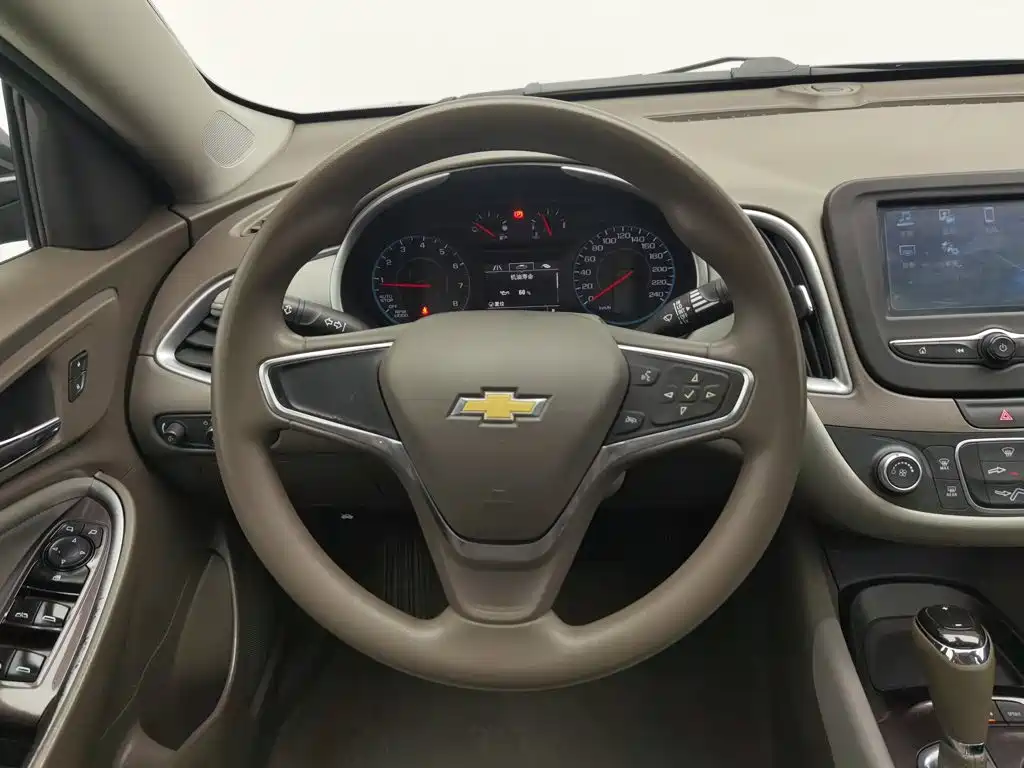Chevrolet Malibu XL — миниатюра 11