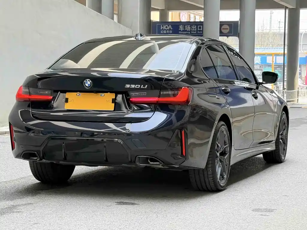 BMW 3 Series 3 2026 330Li M Sport