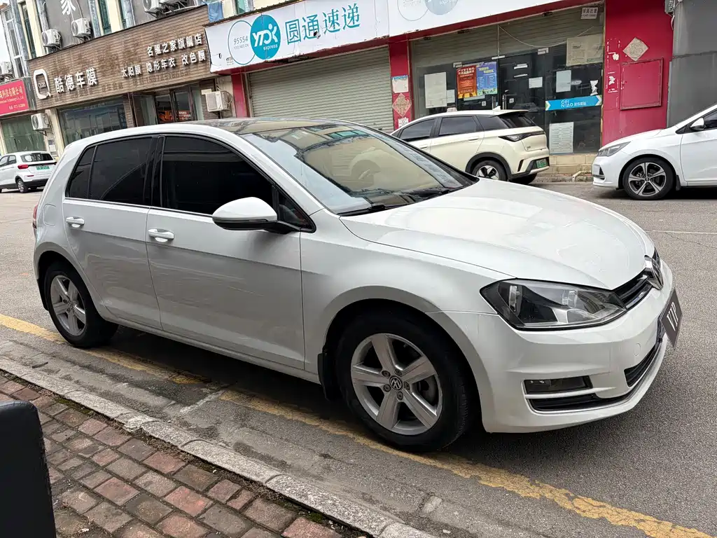 Volkswagen Golf — миниатюра 3