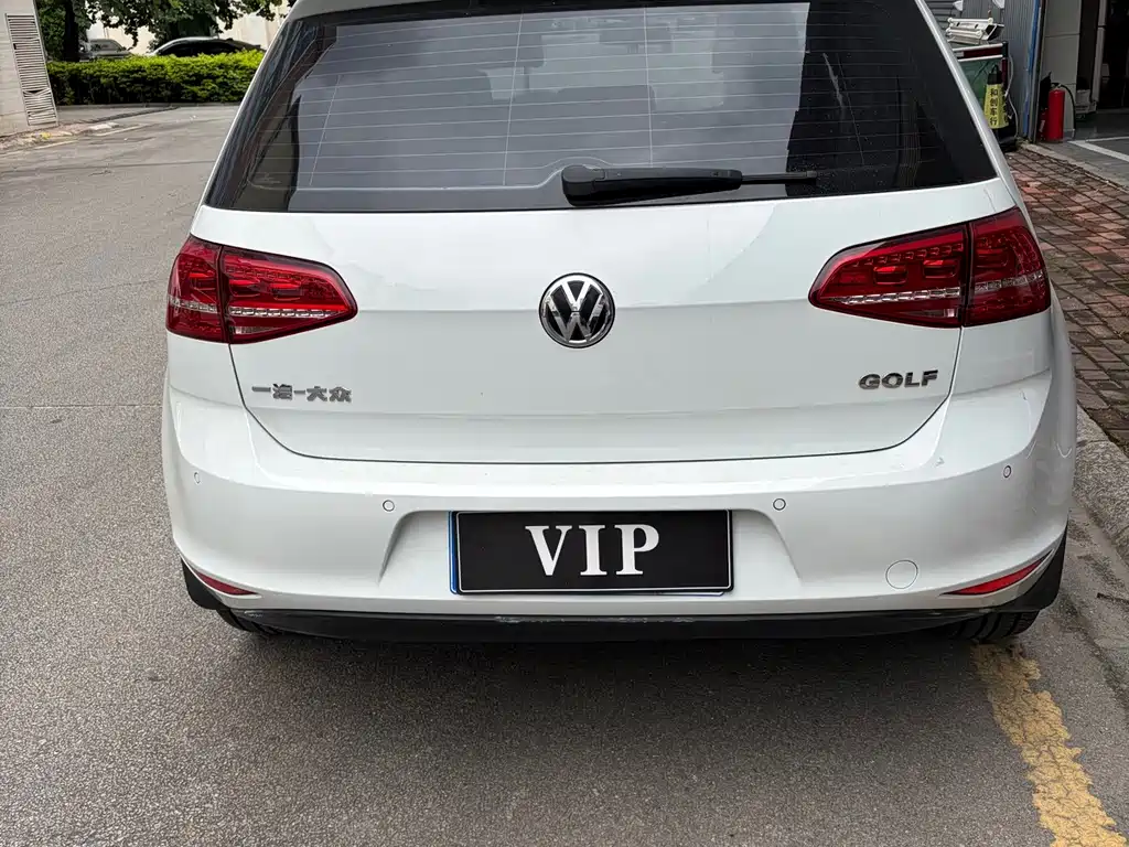 Volkswagen Golf — миниатюра 9