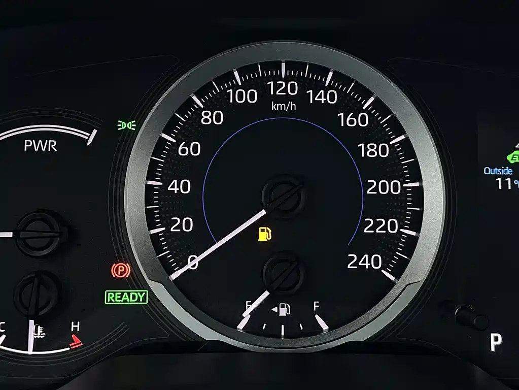 Toyota Corolla — миниатюра 13