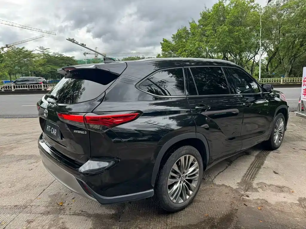 Toyota Highlander — миниатюра 4