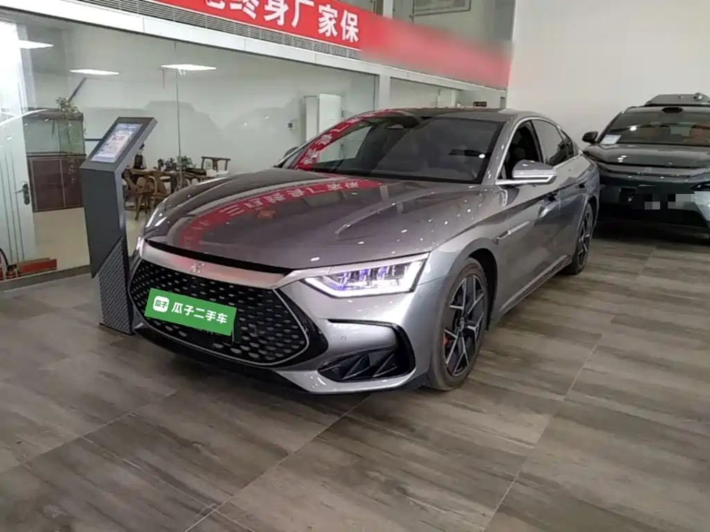 BYD Han — миниатюра 2