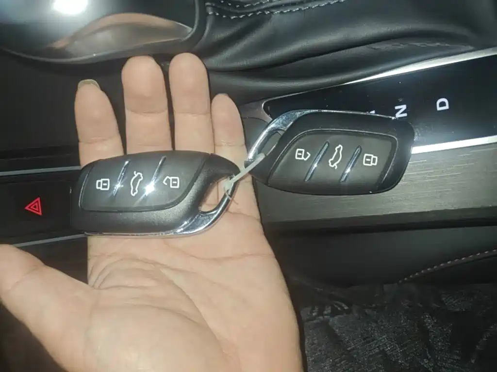 Roewe i5 — миниатюра 9