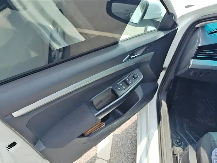 Volkswagen Bora 2021 1.5L AT Fashion Smart Connect