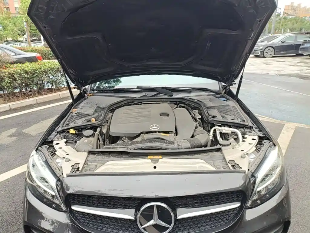 Mercedes-Benz C-Class (Import) — миниатюра 20
