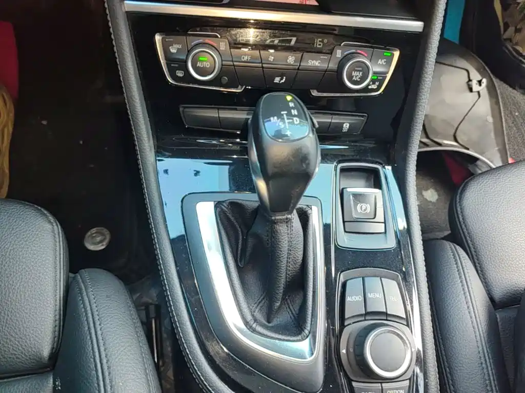 BMW 2 Series Active Tourer (Import) — миниатюра 14