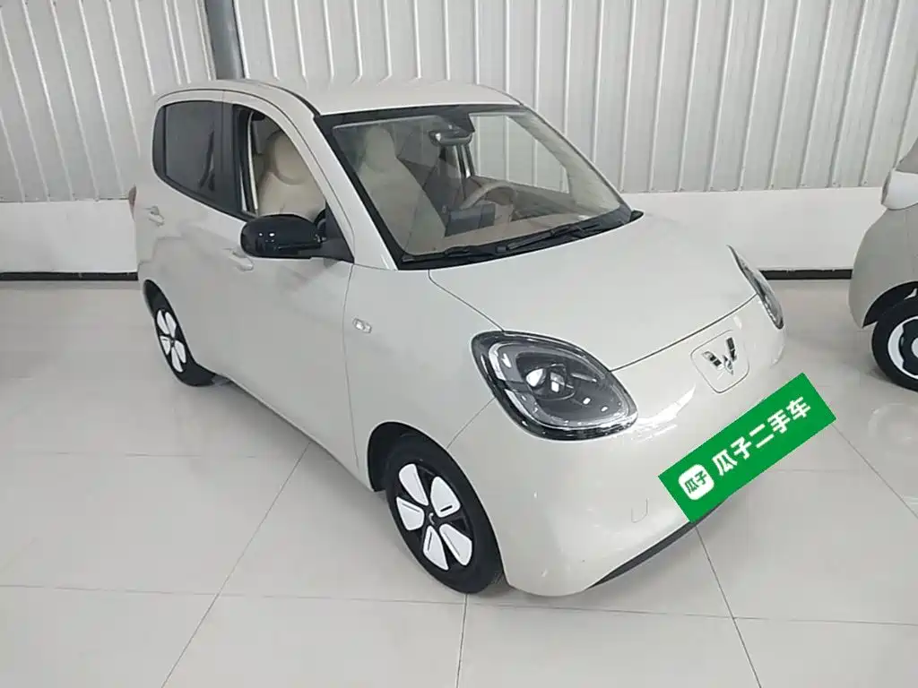 Wuling MINIEV — миниатюра 4