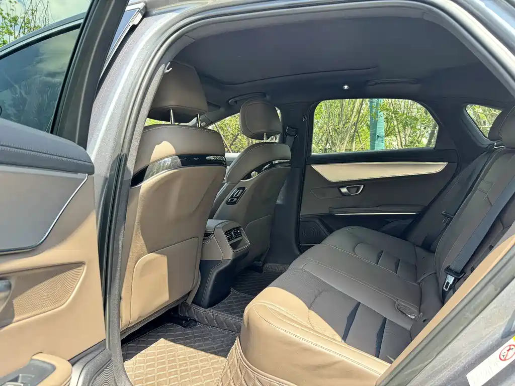 BYD Han — миниатюра 15