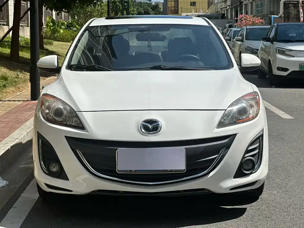 Mazda 3 Xingcheng — миниатюра 2