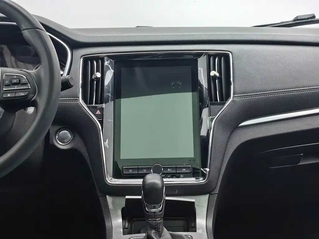 Roewe RX5 — миниатюра 12