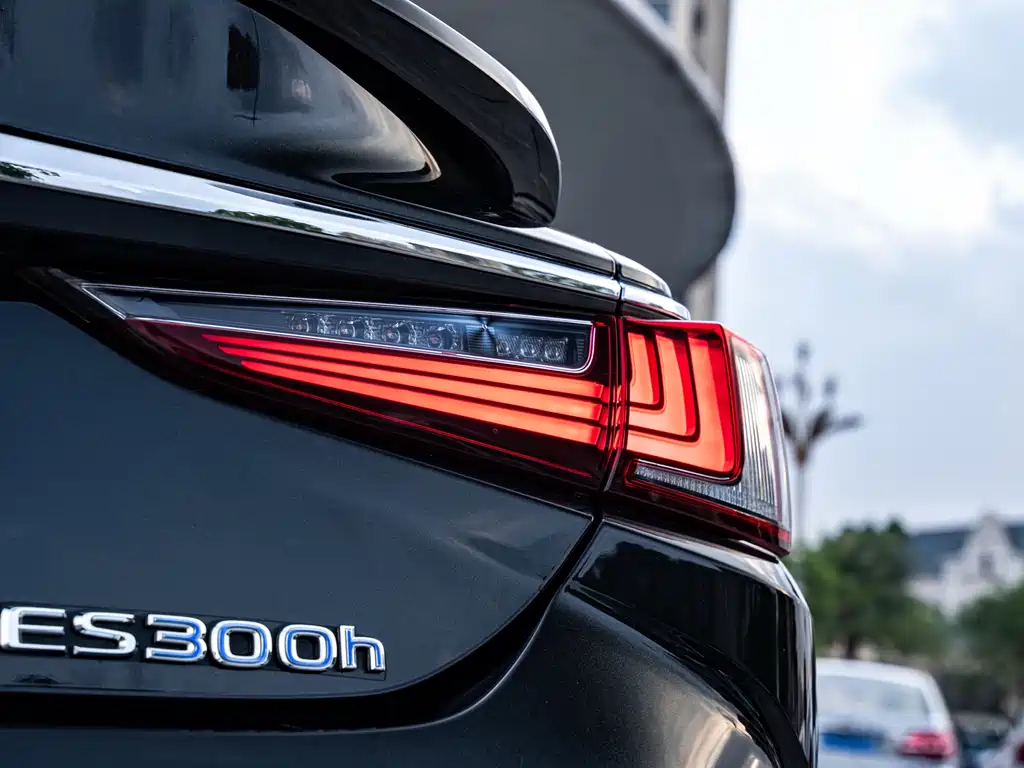 Lexus ES 2020 300h Executive
