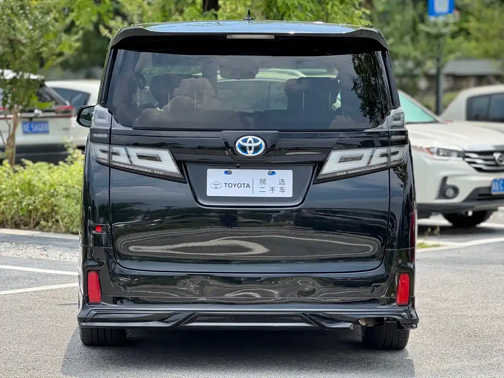 Toyota Vellfire Hybrid 2.5L HV Luxury Edition, фото 22