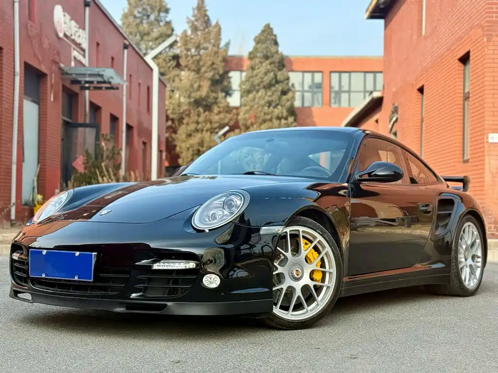 Porsche 911 2010 Turbo S 3.8T