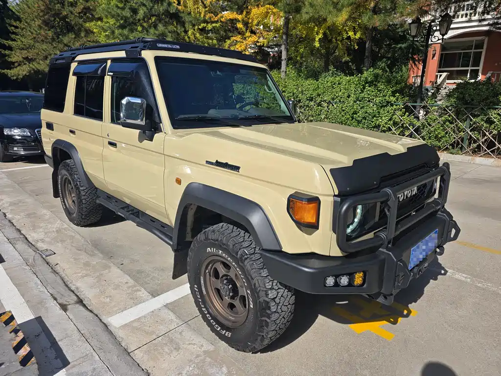 Toyota Land Cruiser — миниатюра 2