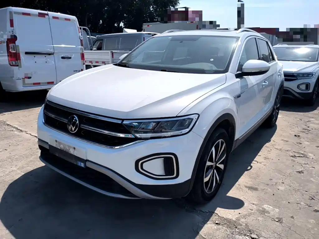 Volkswagen T-Roc — миниатюра 2