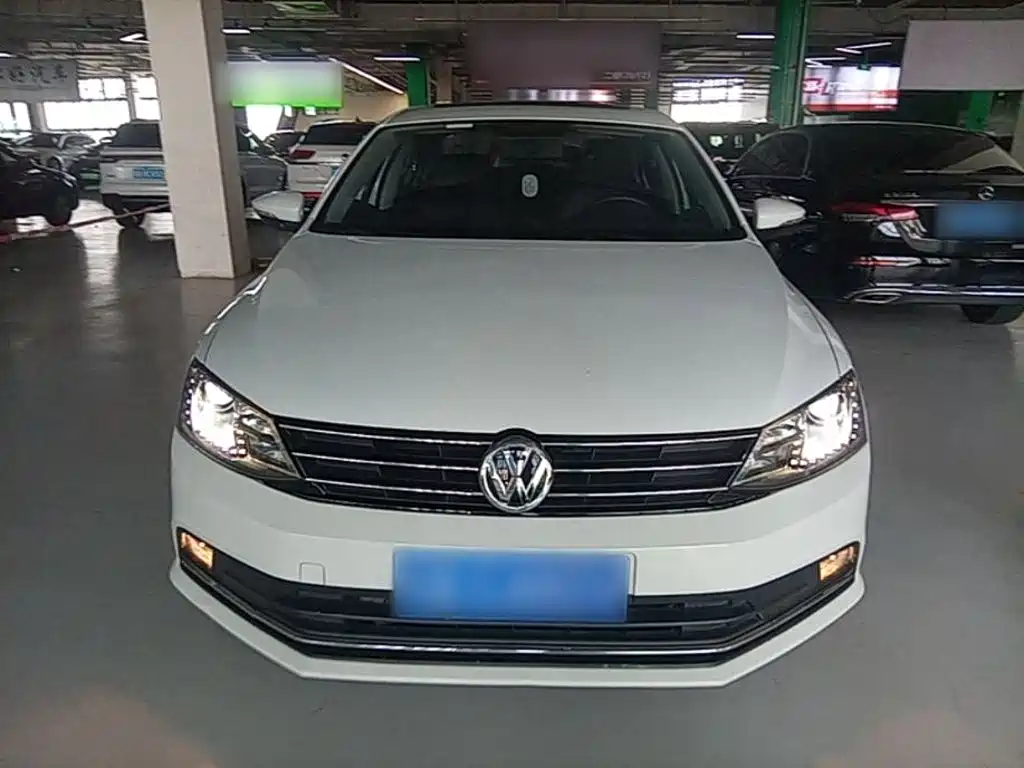 Volkswagen Sagitar — миниатюра 3