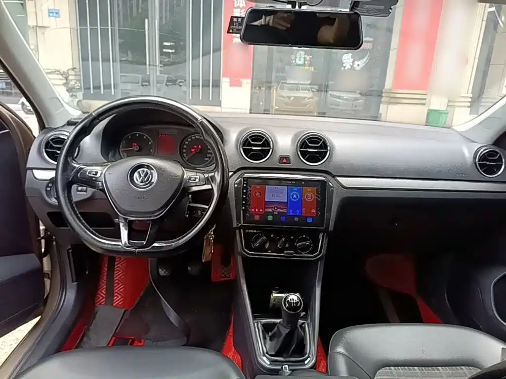 Volkswagen Jetta — миниатюра 10