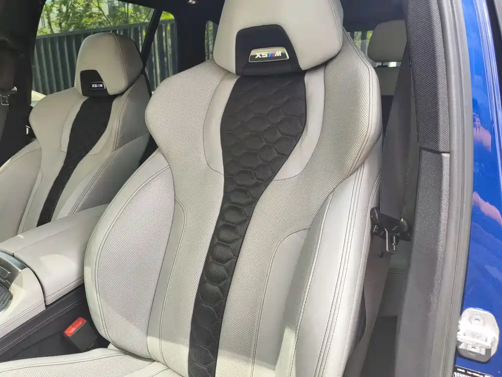 BMW X5 M — миниатюра 6