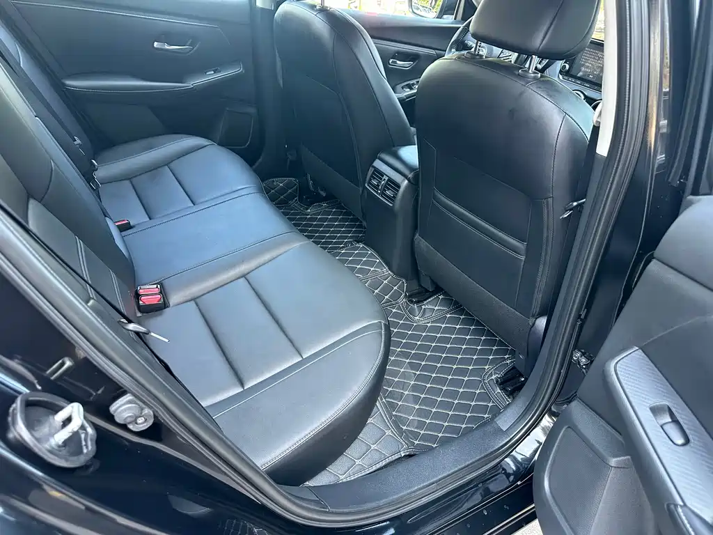 Nissan Sylphy — миниатюра 12