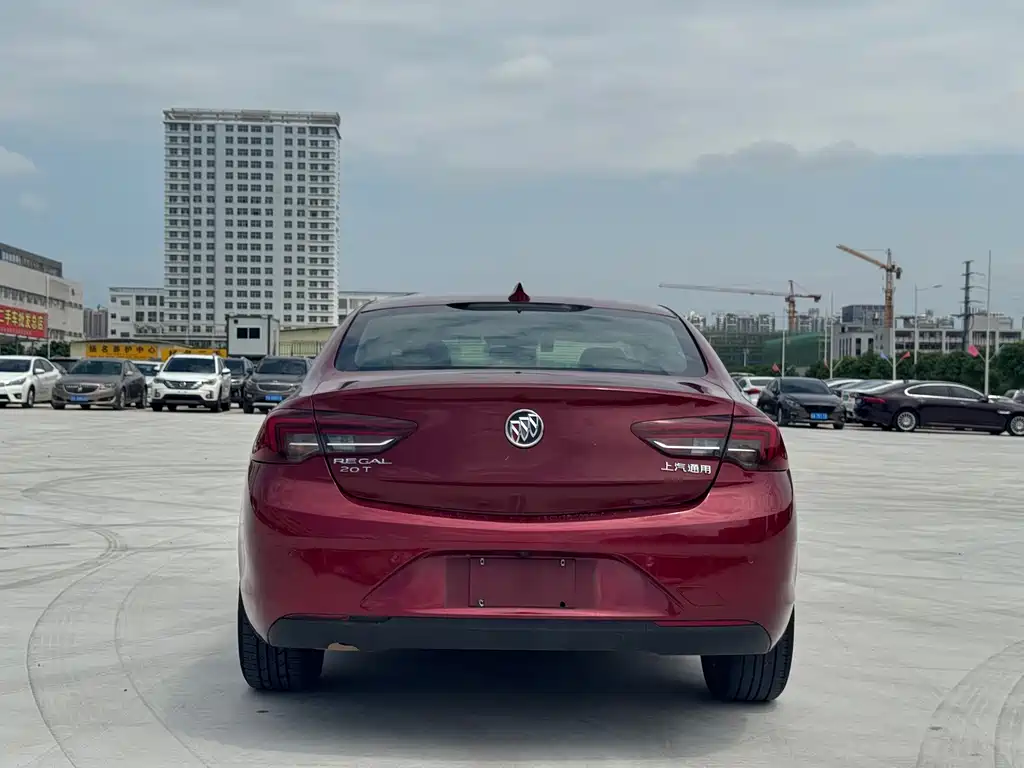 Buick Regal — миниатюра 6