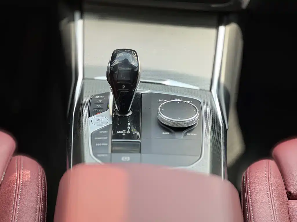 BMW 3 Series — миниатюра 10