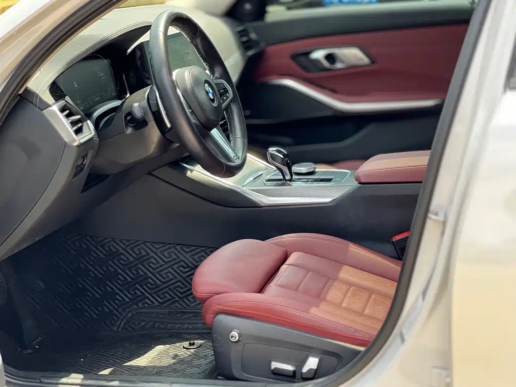 BMW 3 Series — миниатюра 8