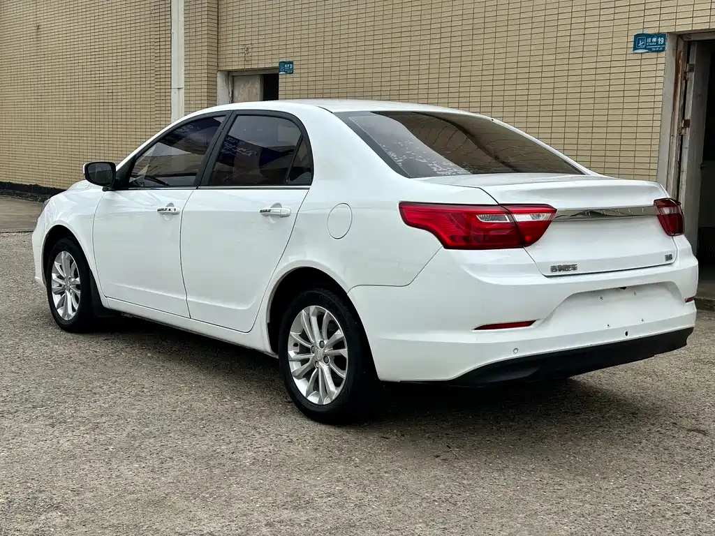 Geely Vision — миниатюра 7
