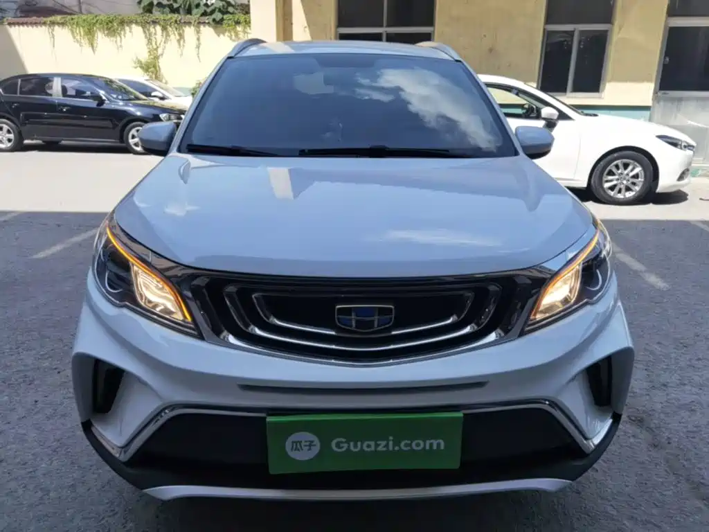 Geely Vision X3 — миниатюра 3